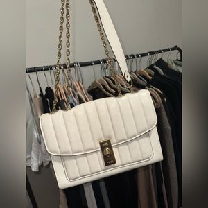 COACH LANE SHOULDER BAG WITH PUFFY LINEAR QUILTING